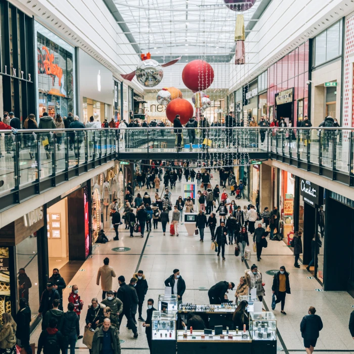 busy-shopping-centre